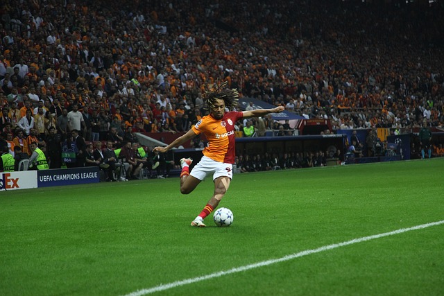 而在进球后 而在进球后